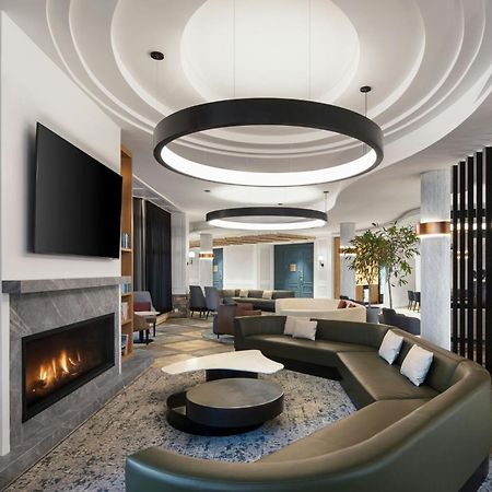 Le Westin Tremblant Hotell Mont-Tremblant Exteriör bild